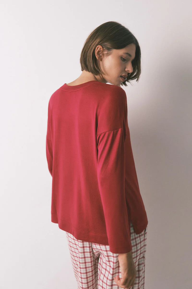 Red suede long sleeve jersey-knit T-shirt - Image 3