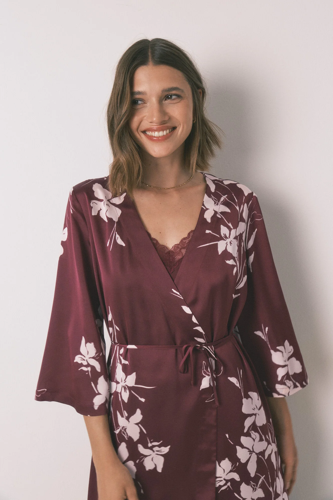 Robe maroon floral robe - Image 4