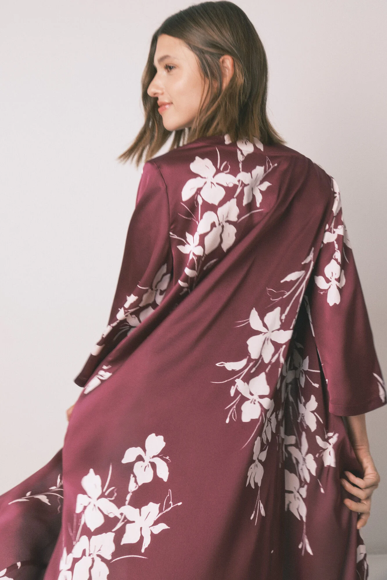 Robe maroon floral robe - Image 5