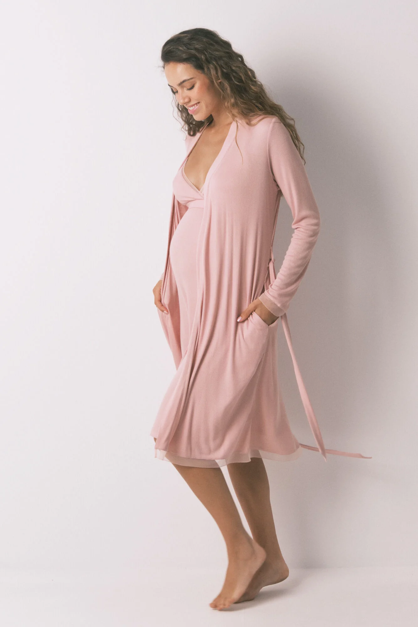 Robe pink ribbed maternity gown