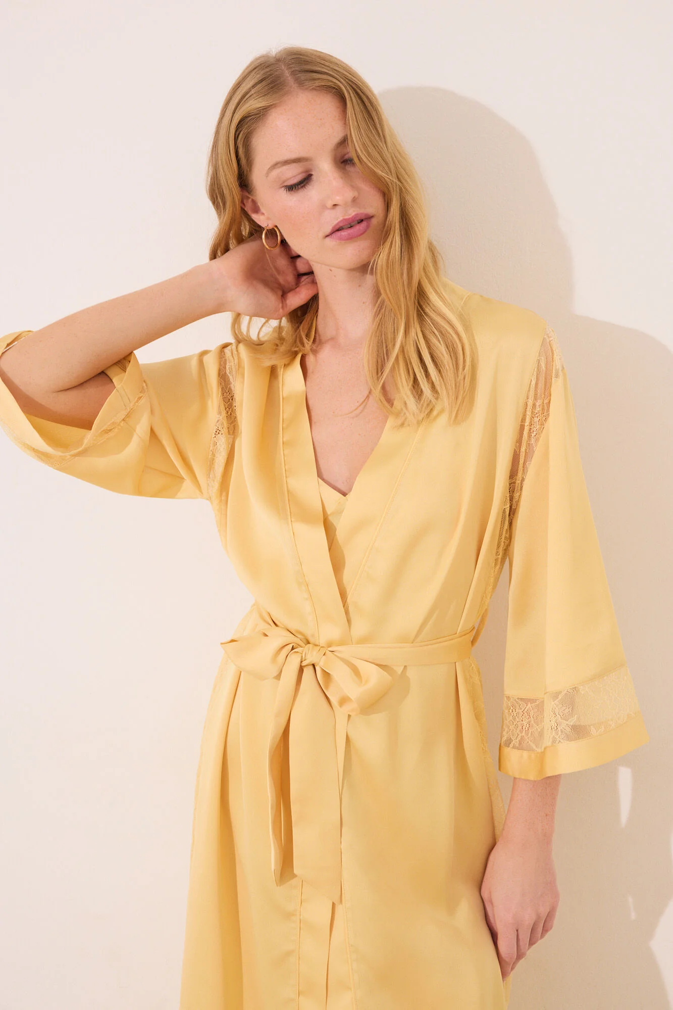 Robe yellow chiffon fabric - Image 5