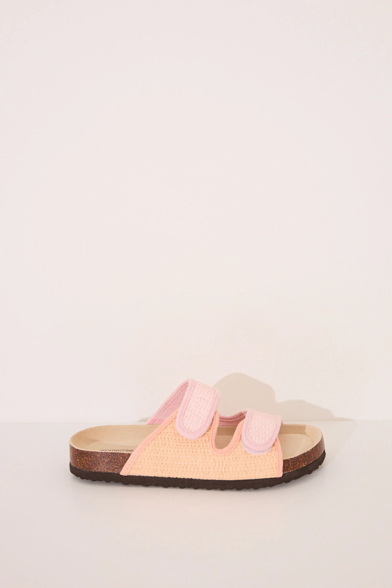 Salmon pink raffia effect bio sandals - Image 4