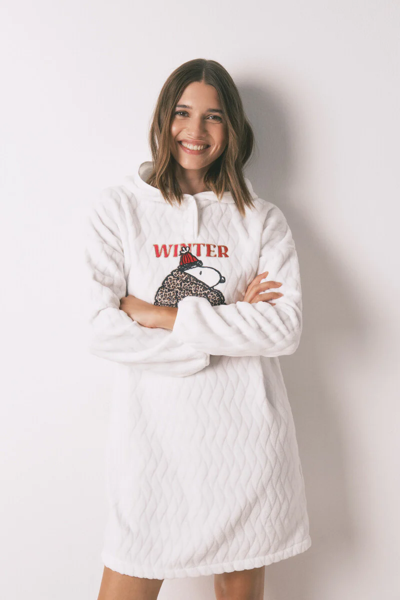 Short fleece short nightgown with white hood Snoopy - Image 4