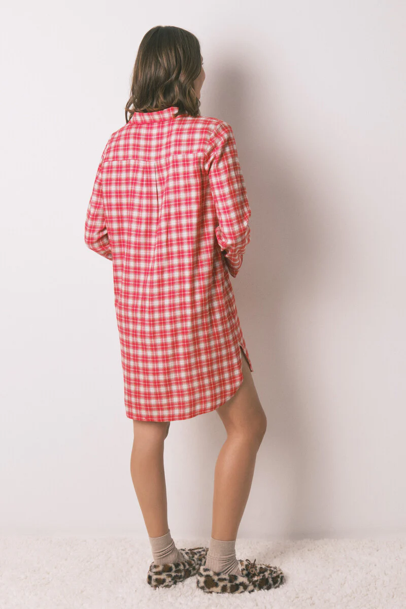 Short nightgown with Snoopy checkered print - Image 3