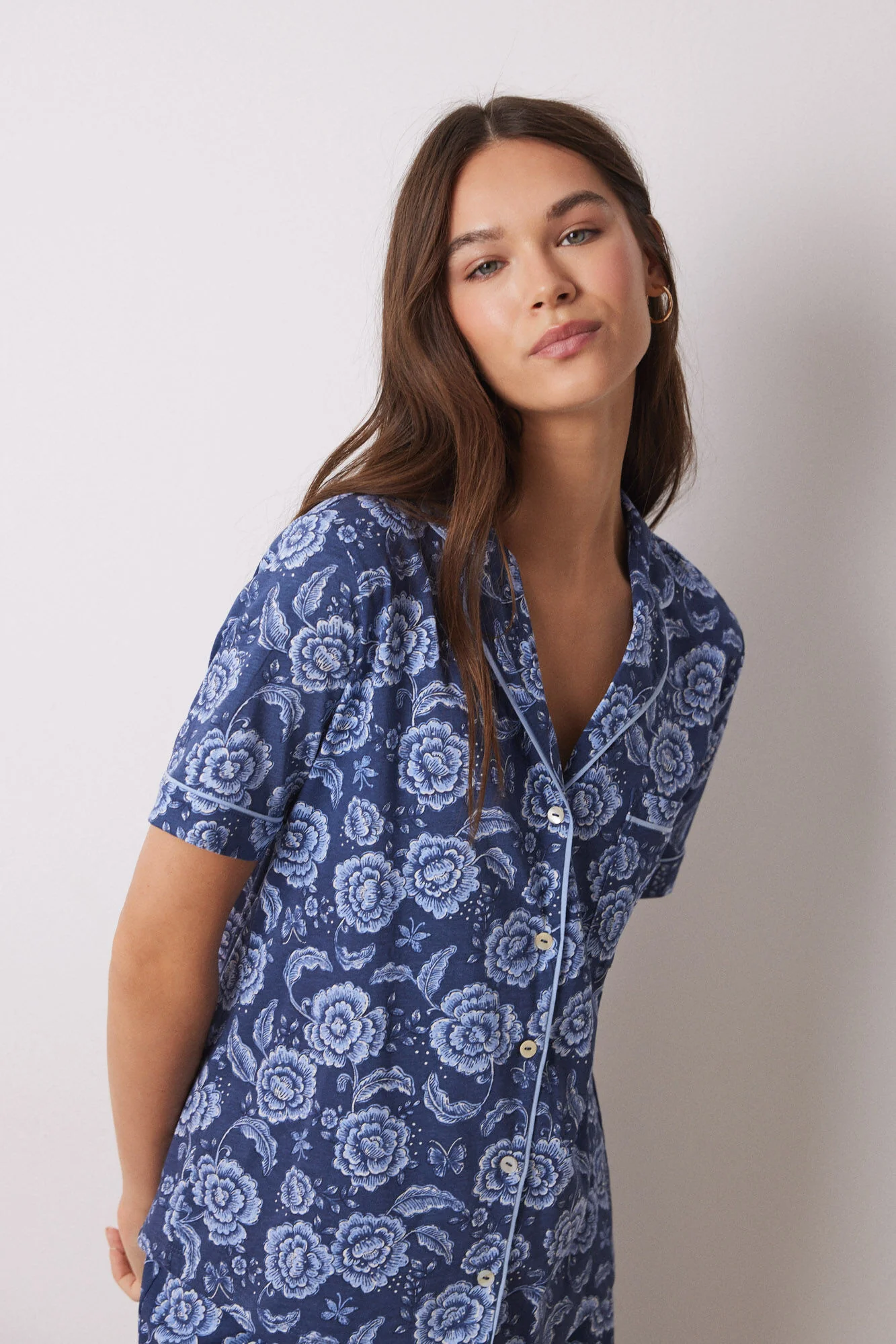 Short sleeve cotton shirt pajamas with long trouser - Image 3