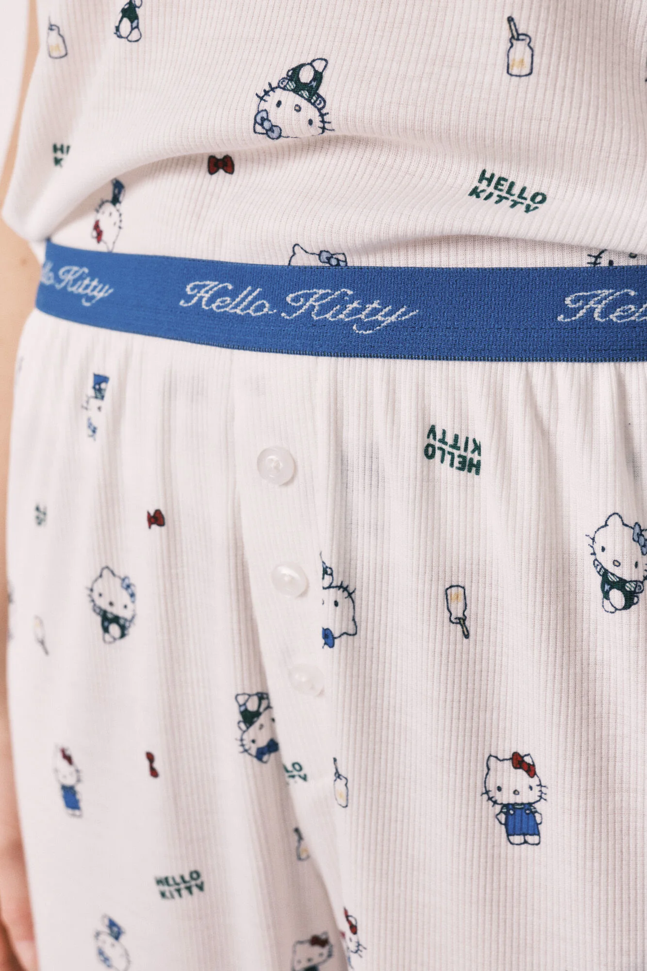 Short sleeve pyjamas HELLO KITTY - Image 5
