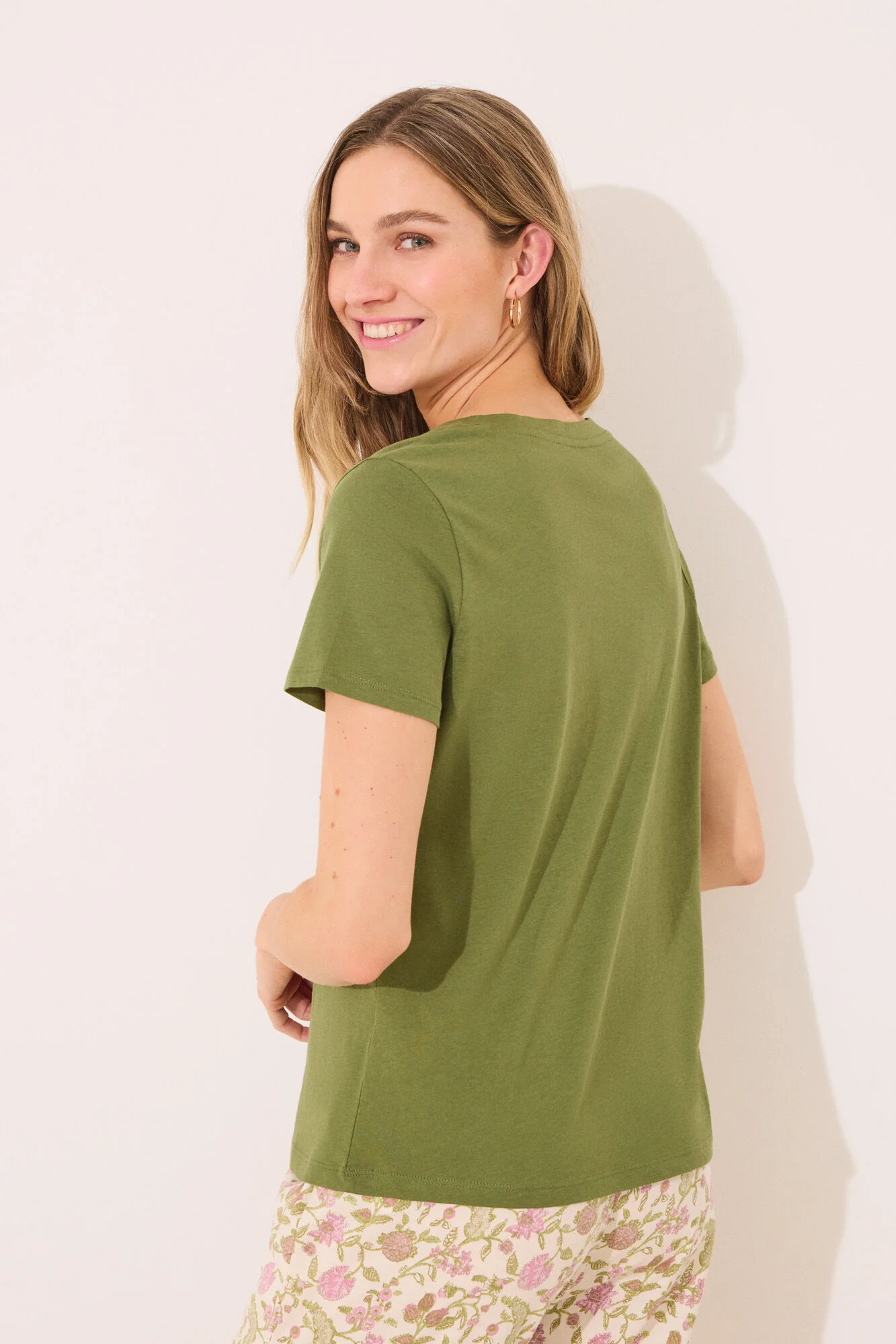 Short sleeve t T-shirt 100% cotton green - Image 3