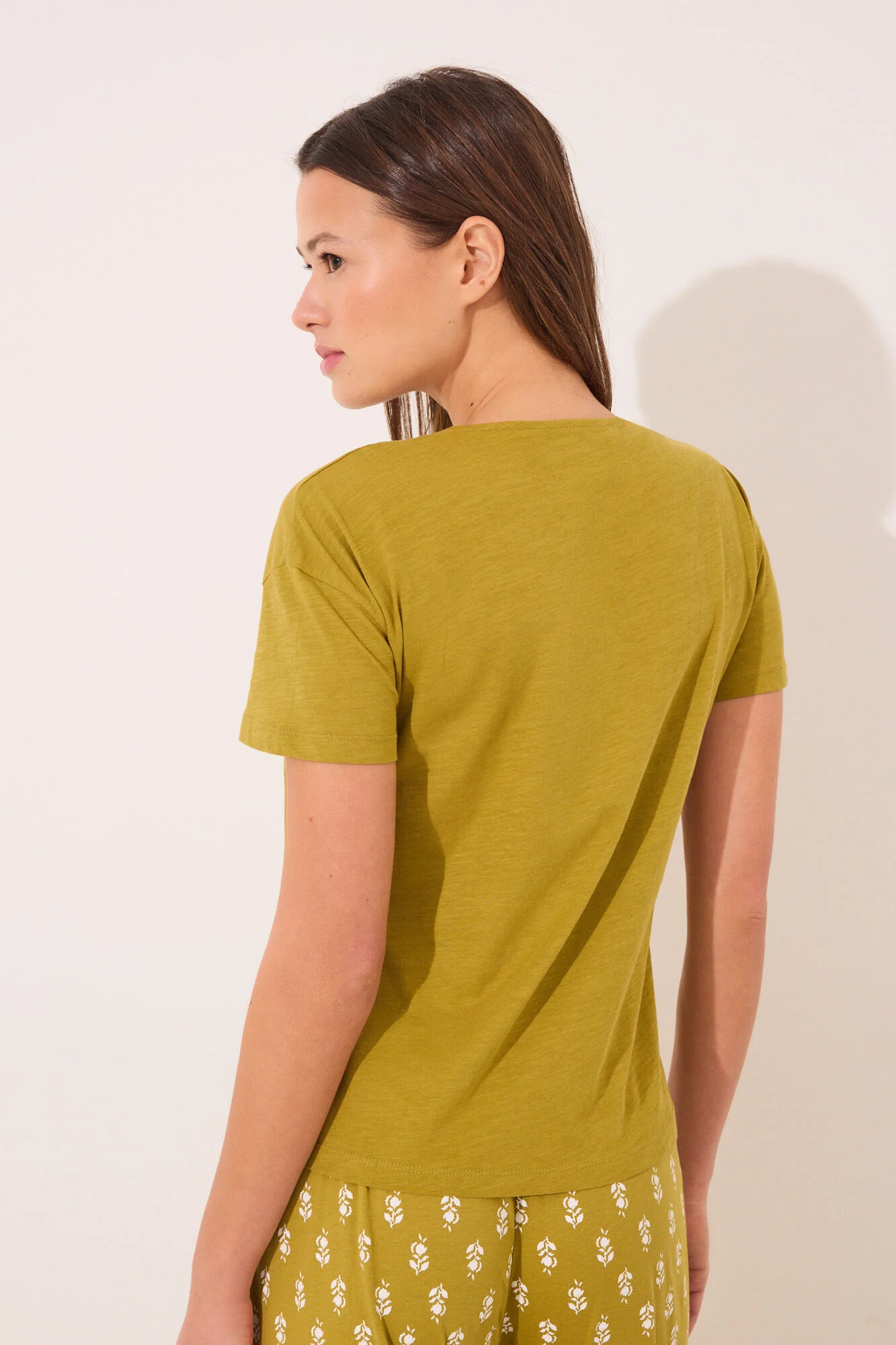 Short sleeve t T-shirt 100% cotton khaki - Image 3