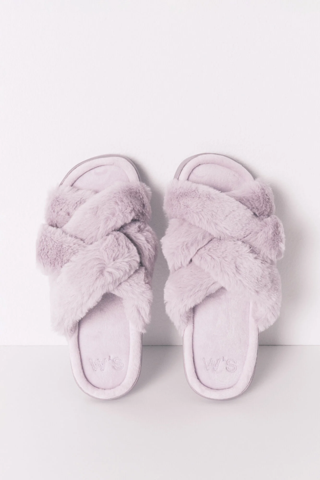 Slipper with lilac fur - Image 2