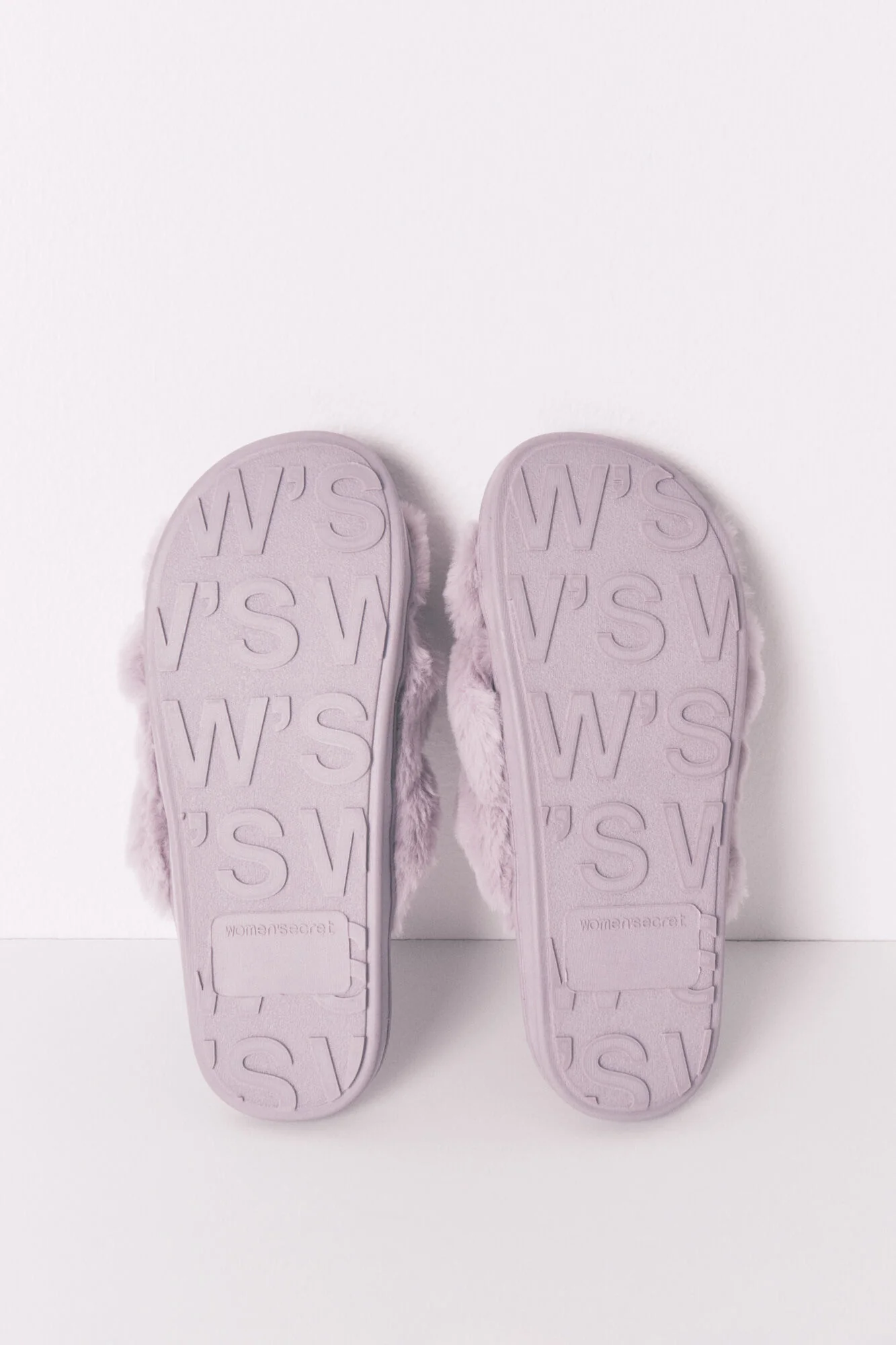 Slipper with lilac fur - Image 5
