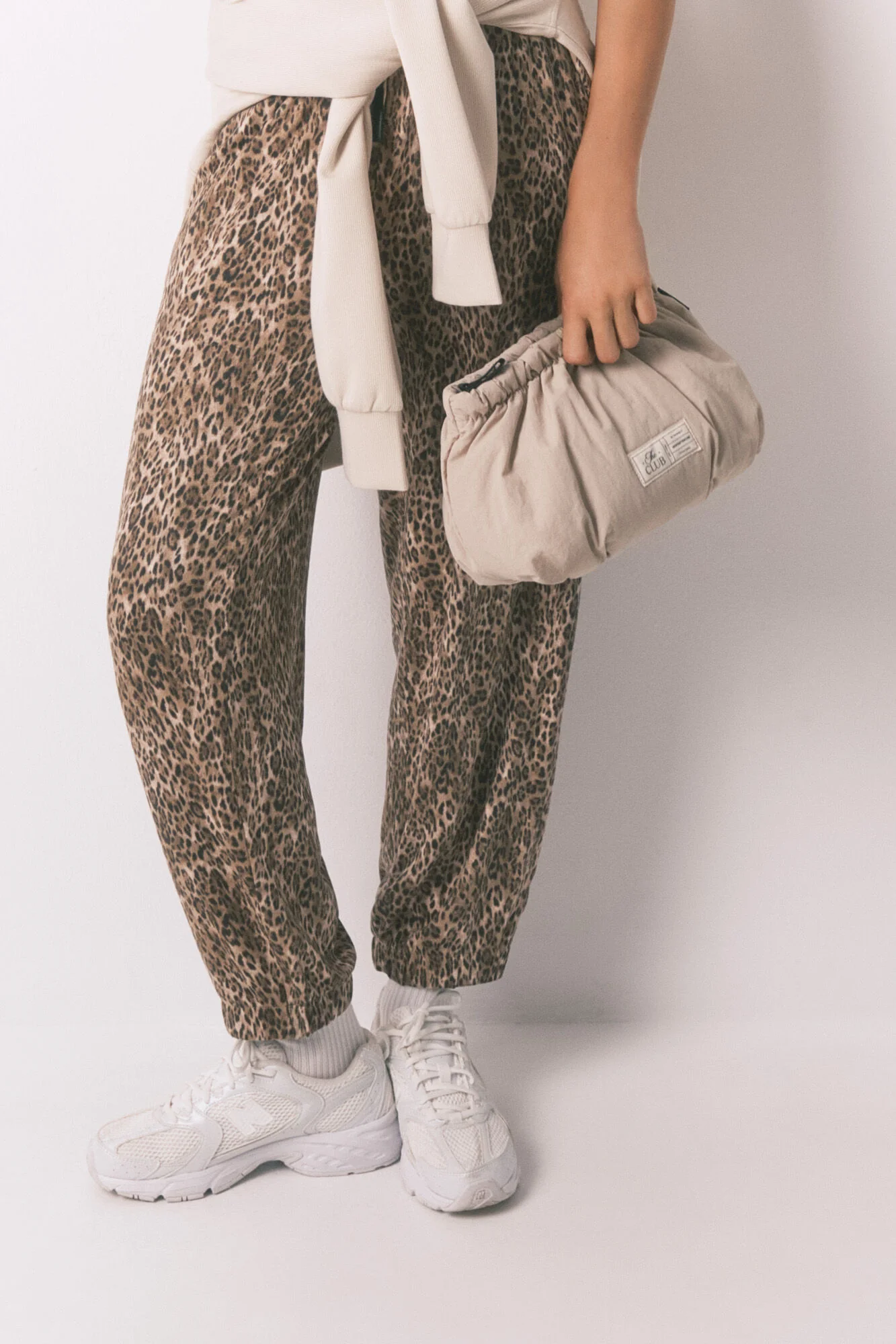 Small animal print nylon vanity case