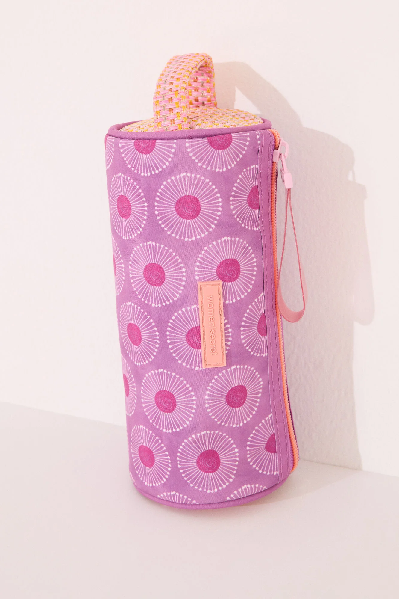 Small pink raffia vanity case bag - Image 5