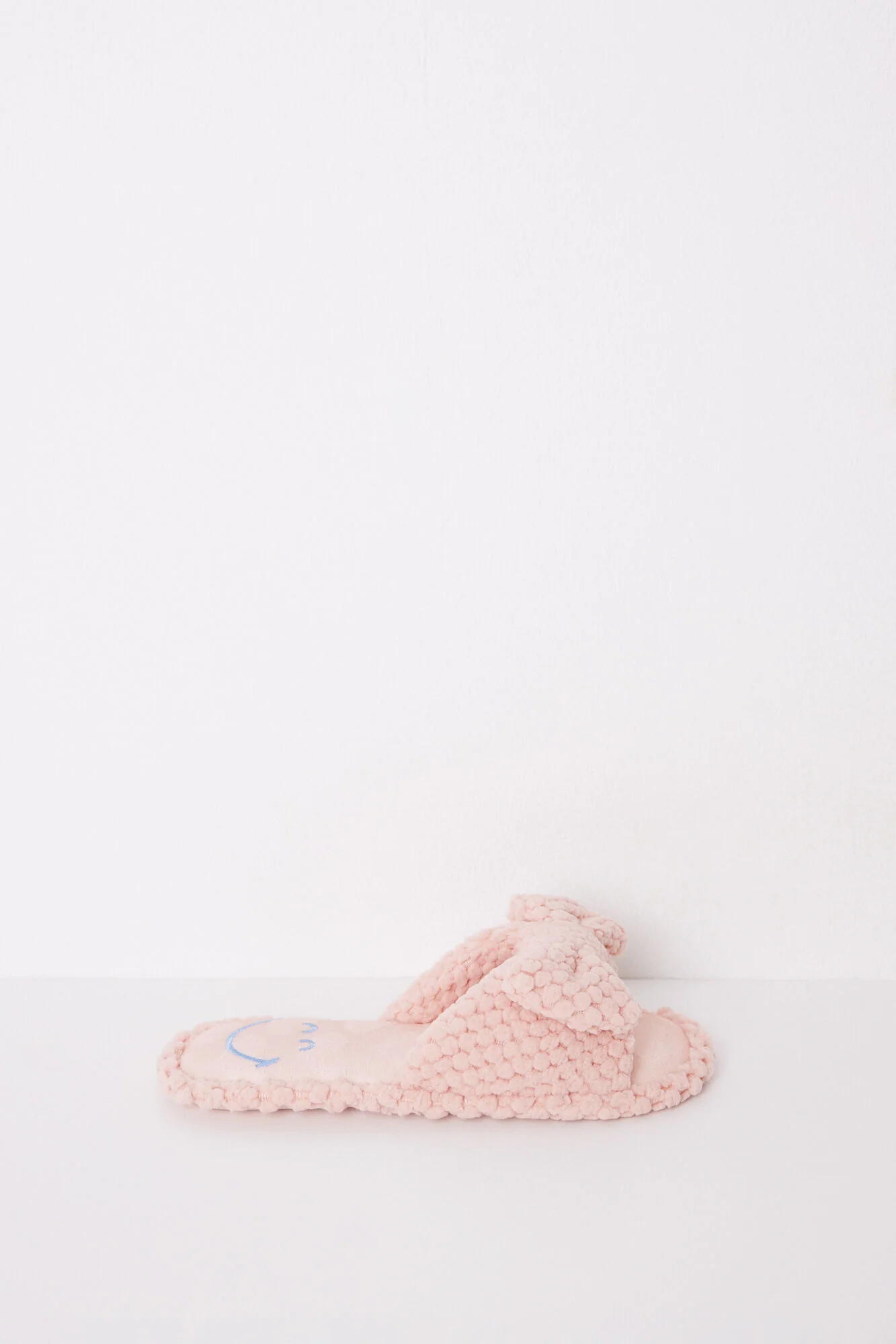 Smiley bow or tie house slippers - Image 4
