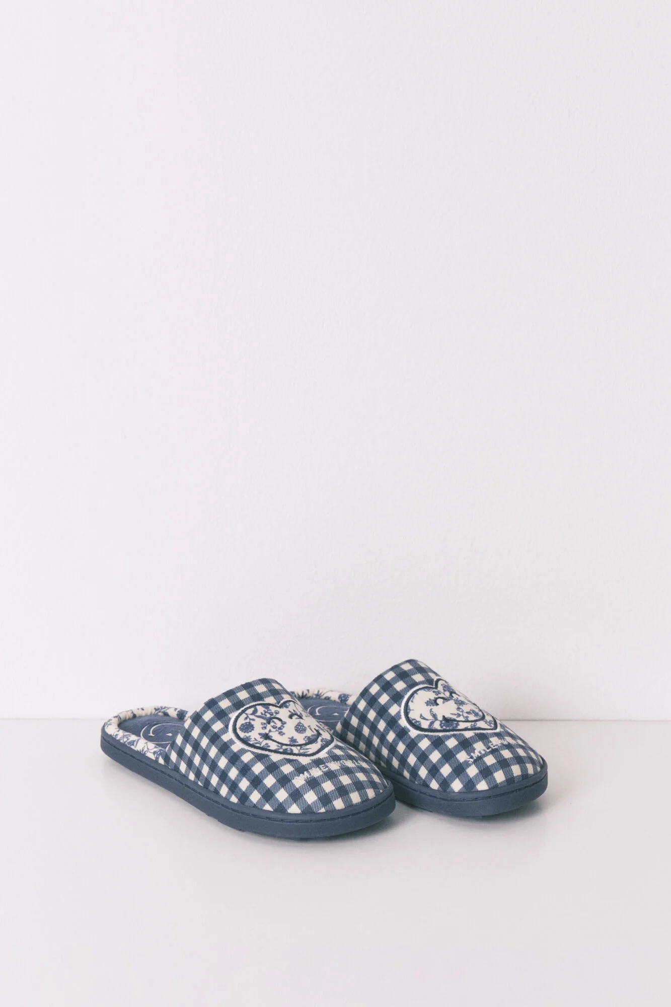 SmileyWorld® blue gingham slippers - Image 4
