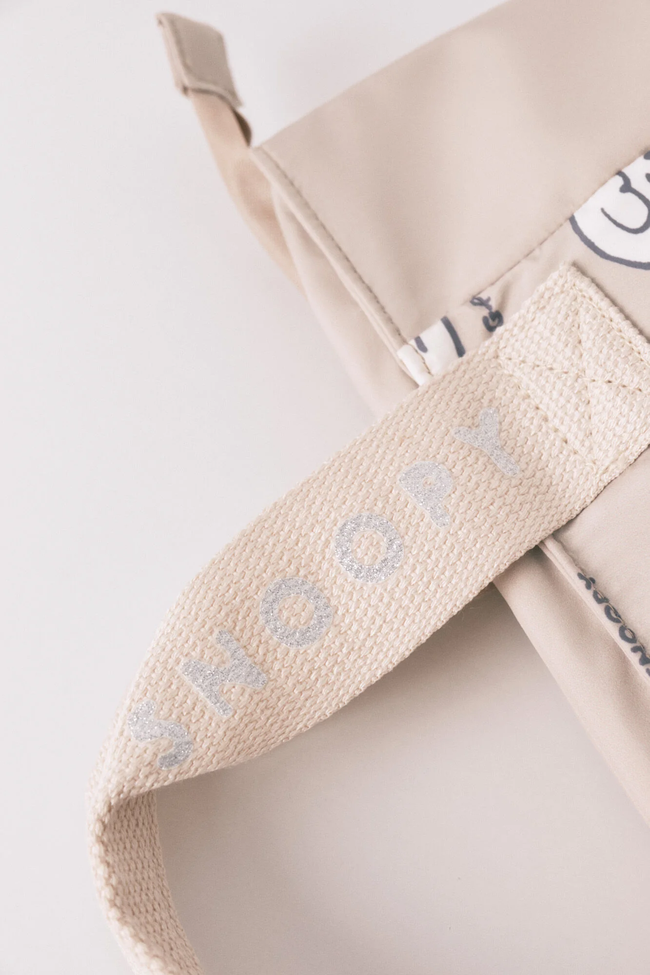 Snoopy beige thermal food bag - Image 6