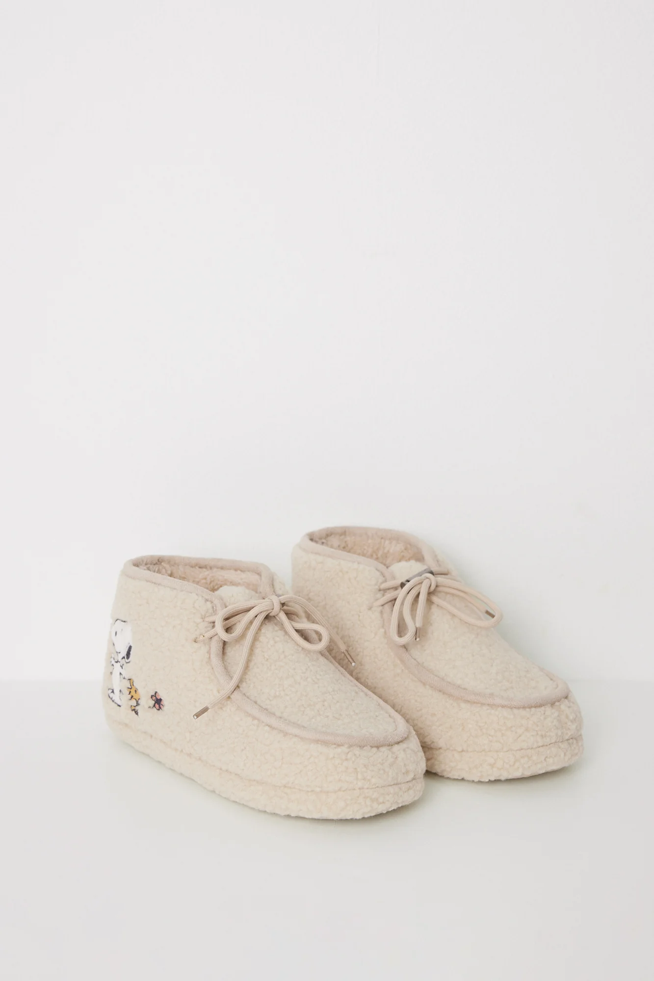 Snoopy boot house slippers - Image 4