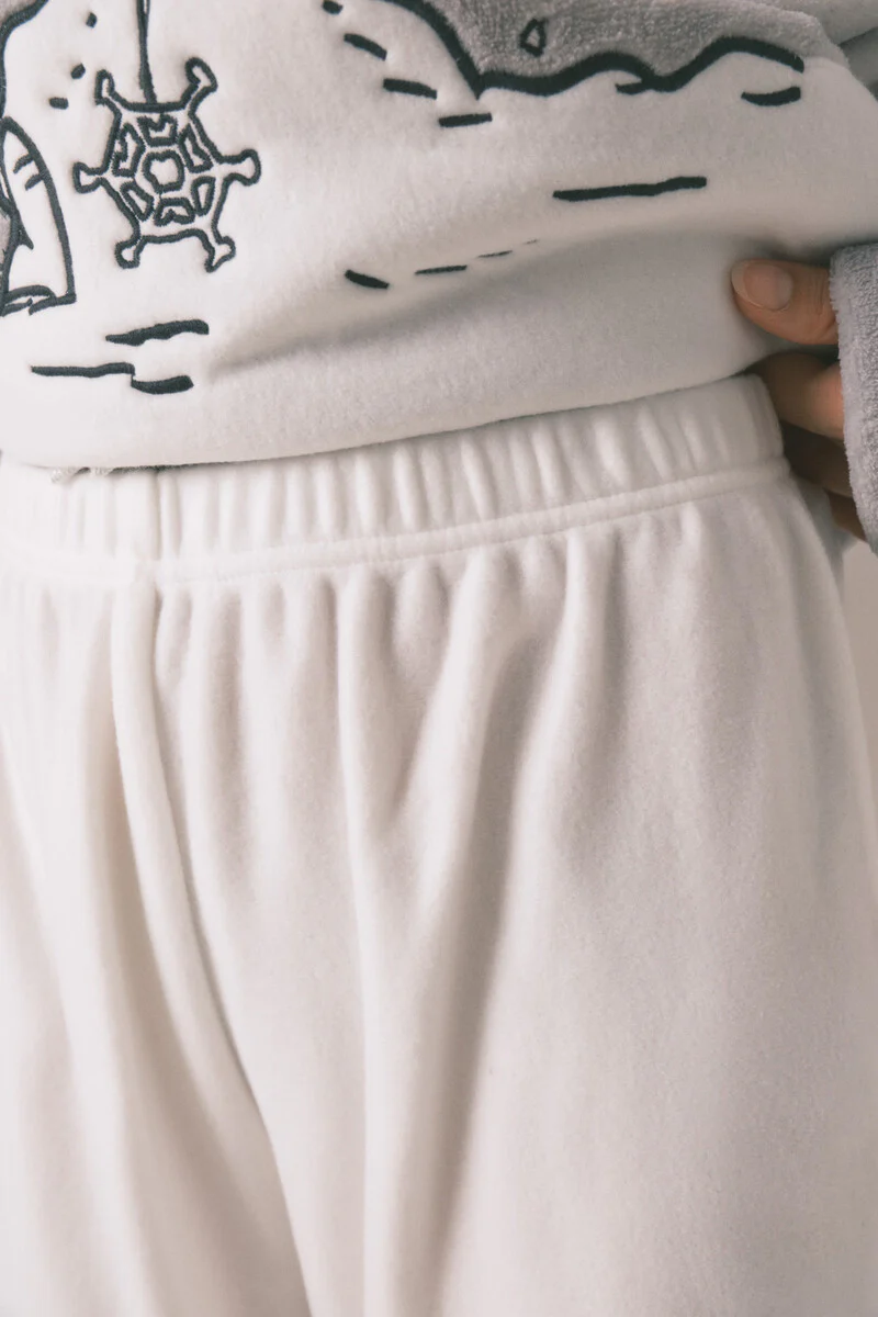 Snoopy soft fleece long pyjamas - Image 5