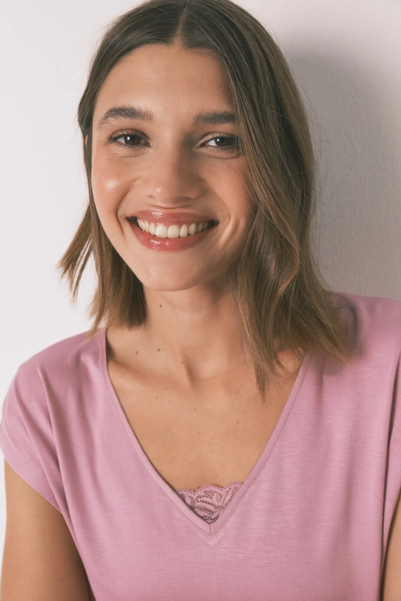Soft touch pink viscose Capri pyjamas - Image 2