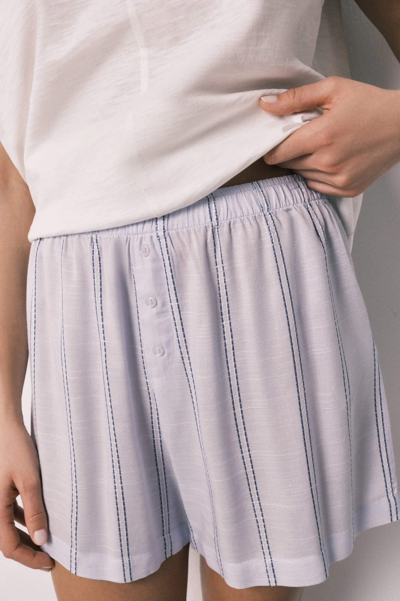 Striped cotton and viscose short pyjamas - Image 2
