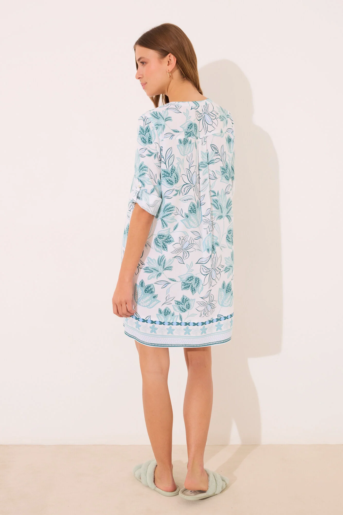Viscose camisole with green flowers - Image 2