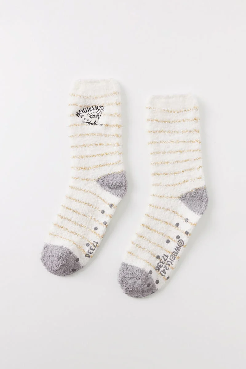 Hedwig fluffy long socks