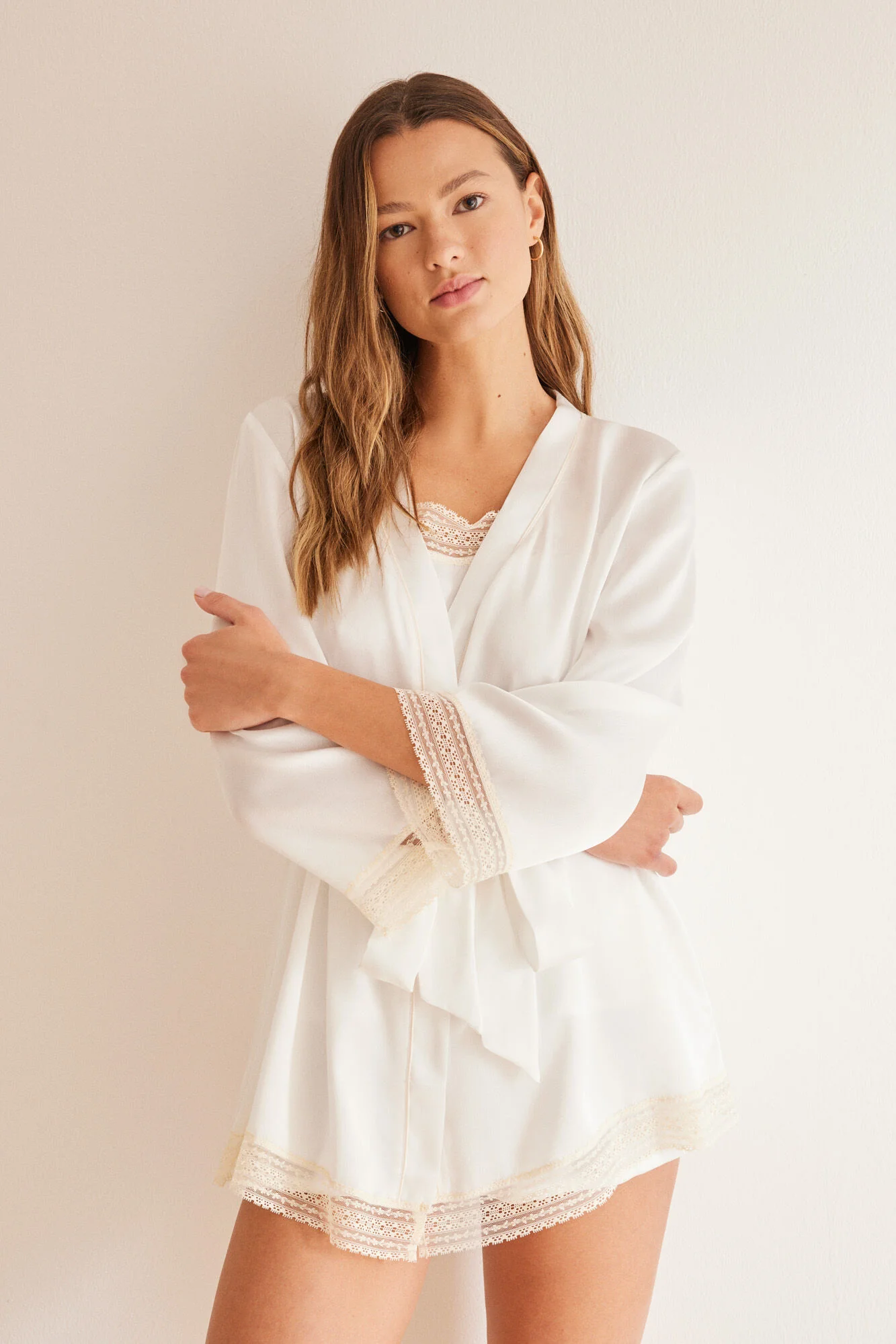 White short satin robe - Image 5