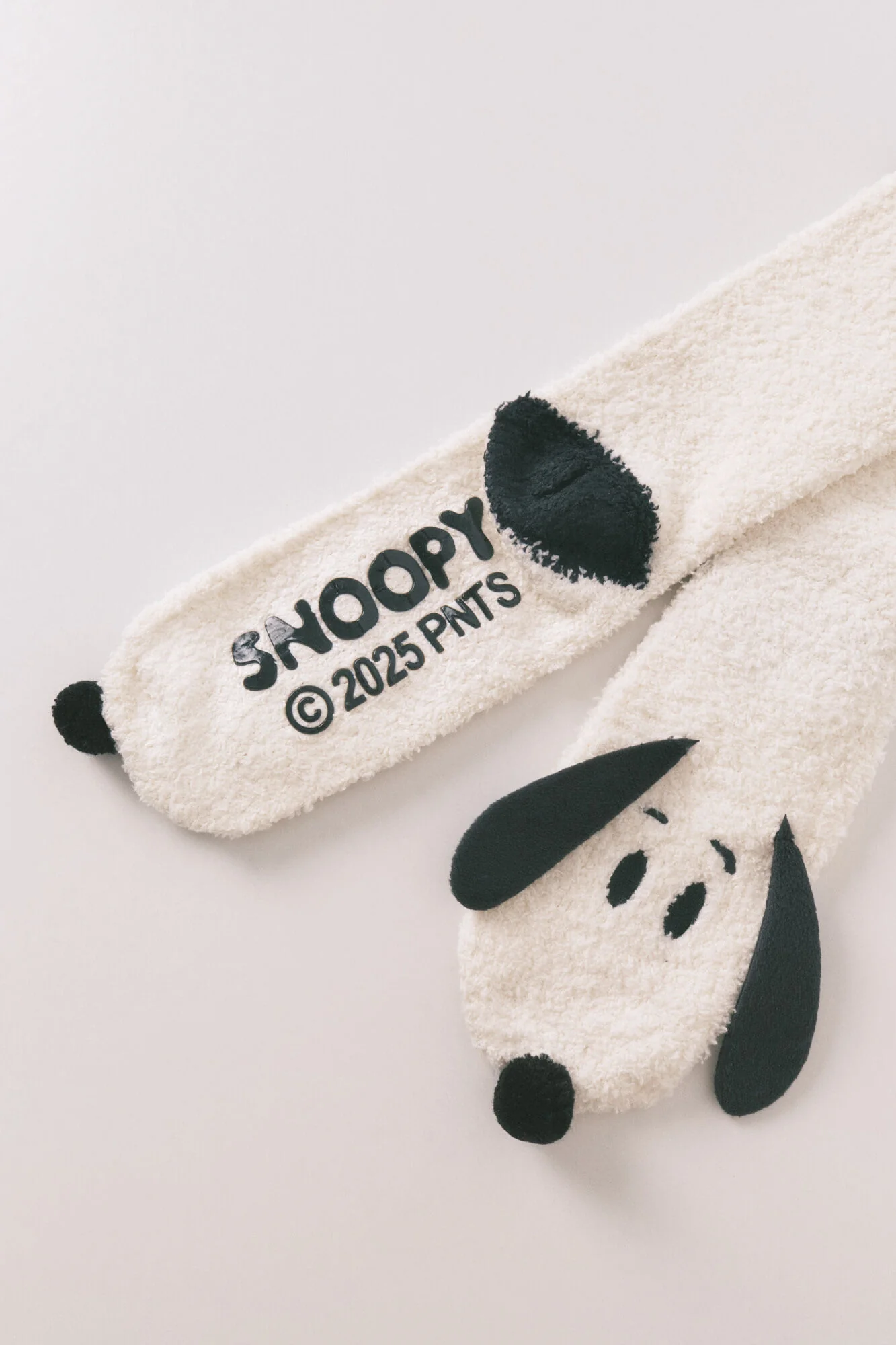 White Snoopy long socks - Image 2