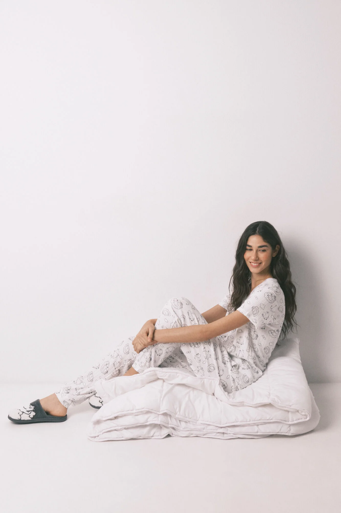 White soft ribbed Moomin print pyjamas - Image 6