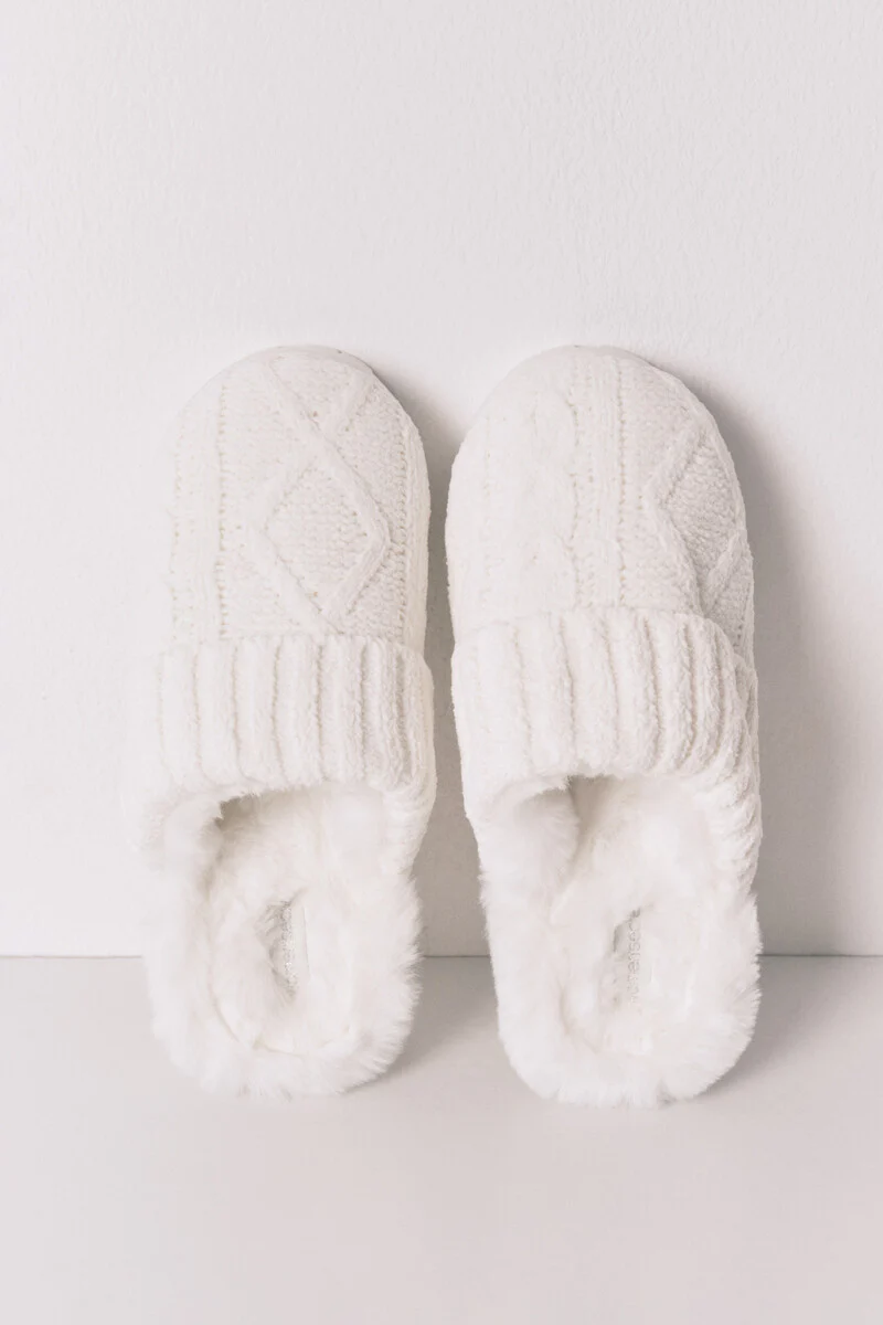 White tricot jersey-knit slippers - Image 4