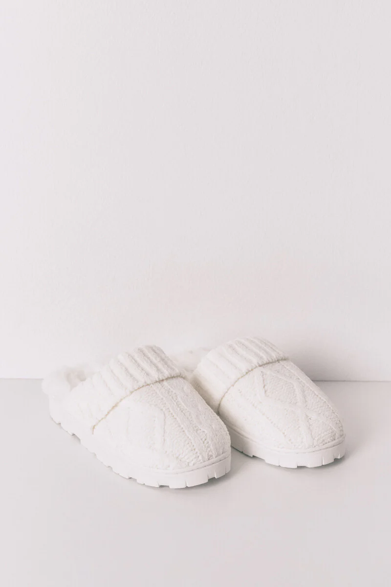 White tricot jersey-knit slippers - Image 7