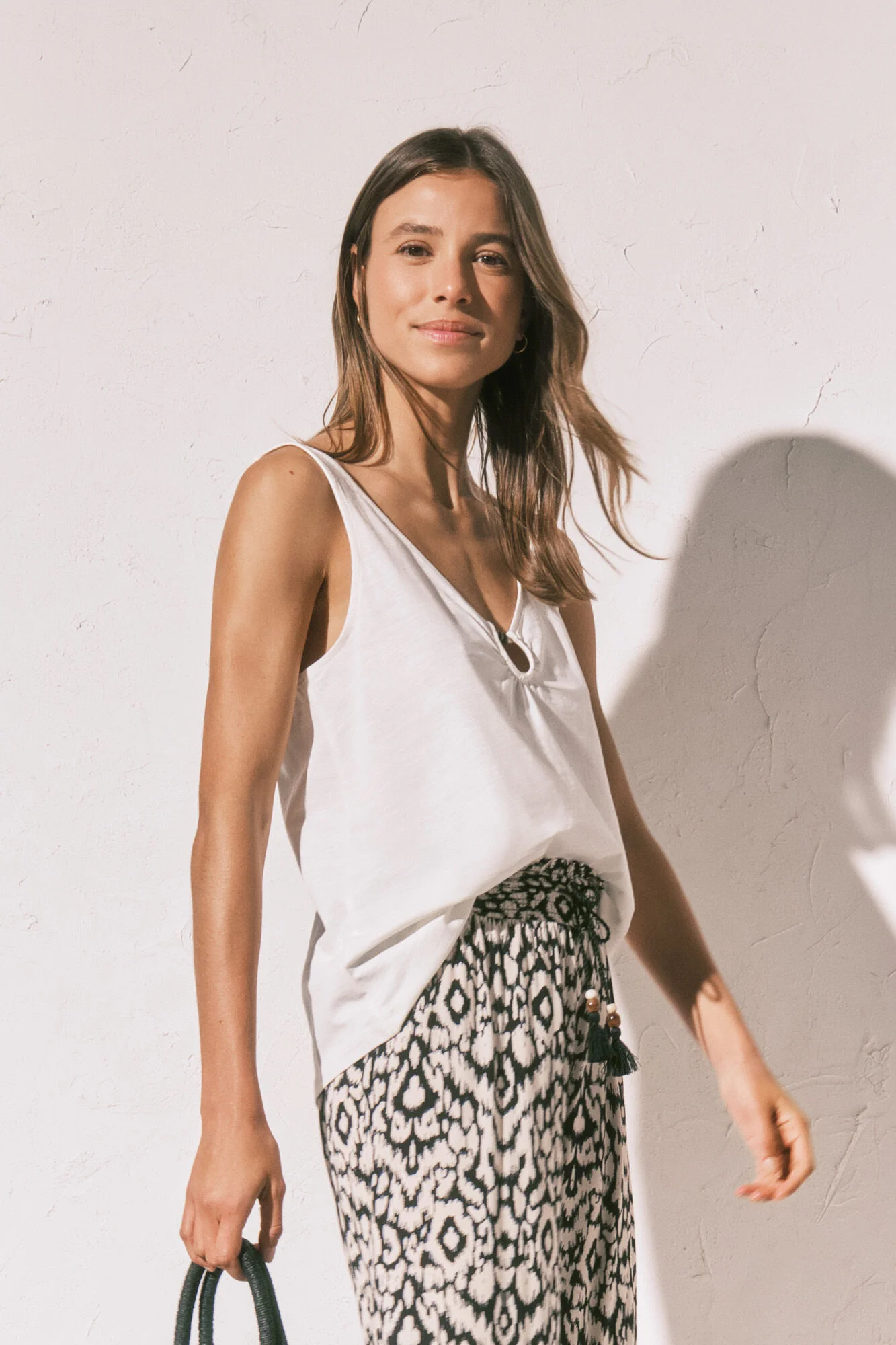 White wide strap vest top - Image 3