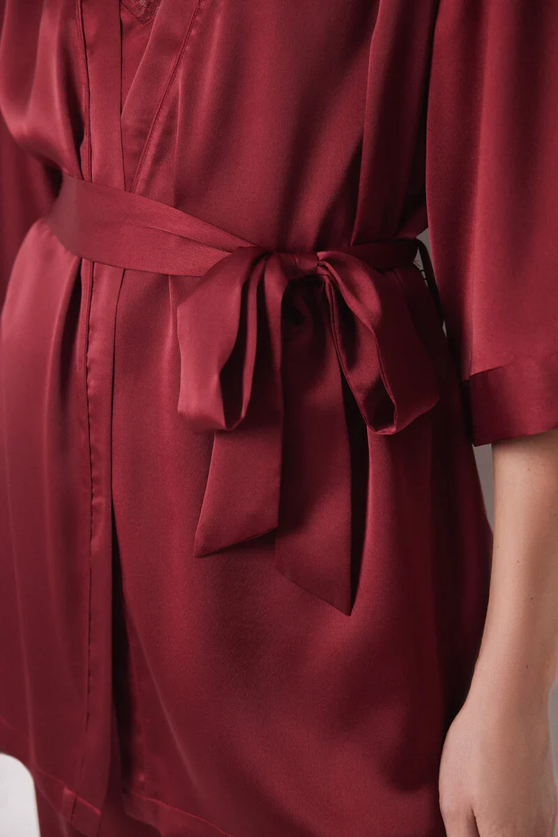 Garnet satin robe, top and pyjamas trouser set - Image 6