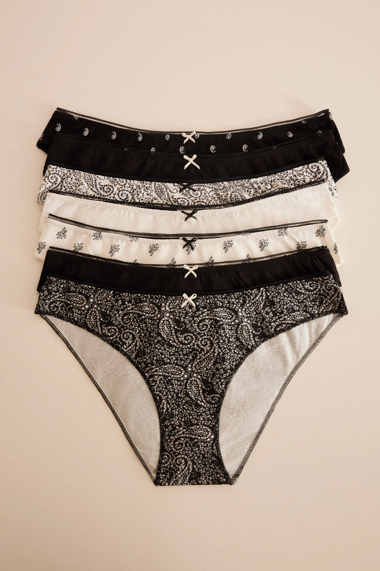 Classic cotton panties with b & w 7 - Image 2