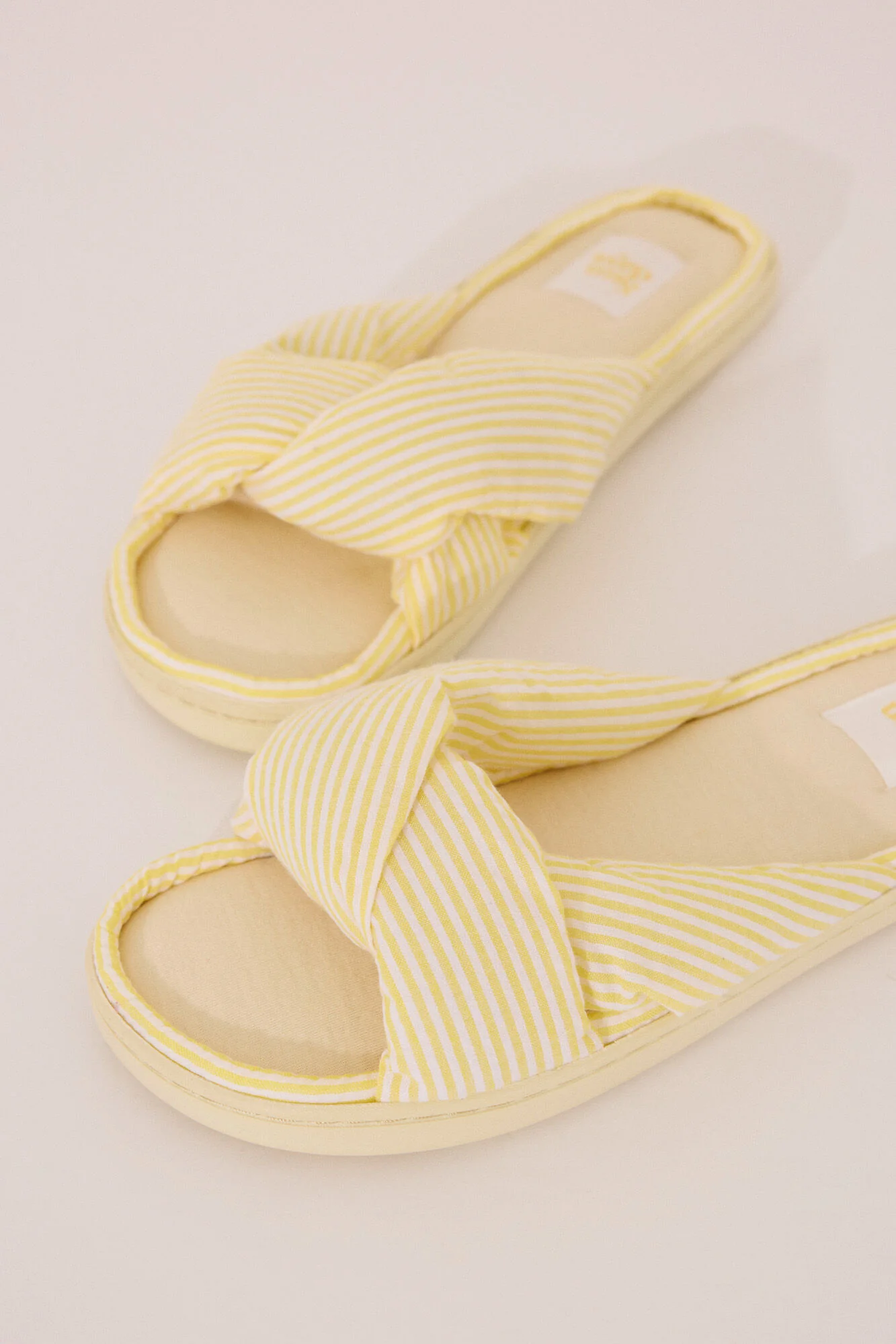 Yellow seersucker slippers - Image 4